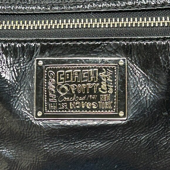 Black COACH Poppy handbag - Picture 2 of 8
